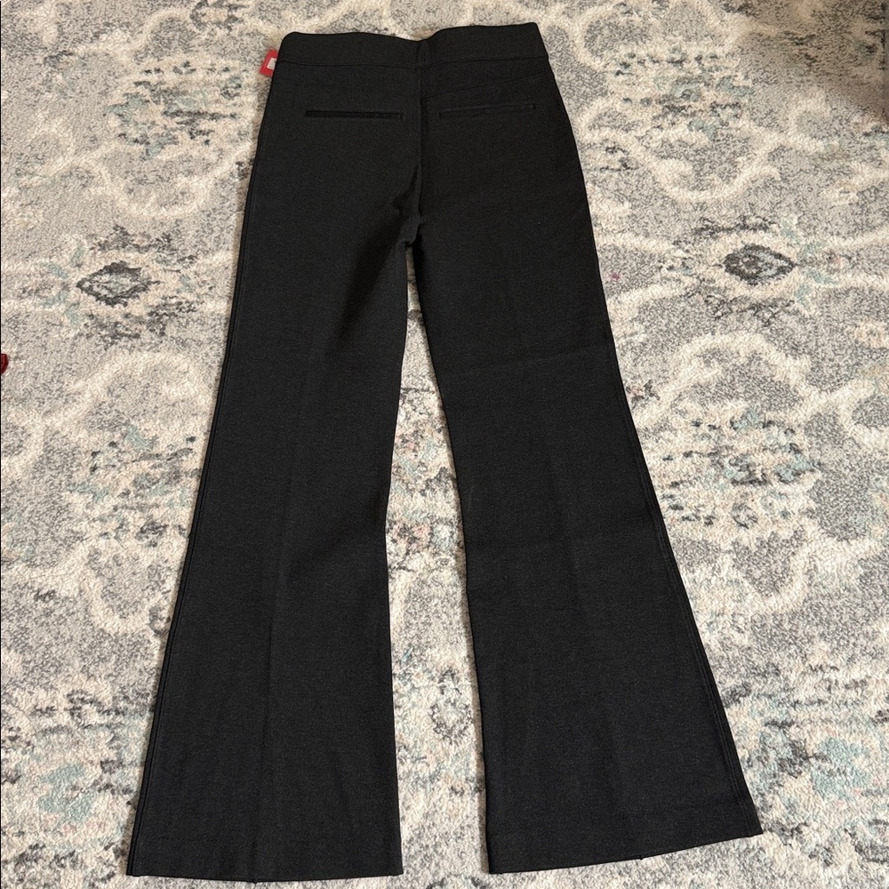 Spanx The Perfect Pant Hi-Rise Flare in Charcoal Heather - Picture 6 of 8